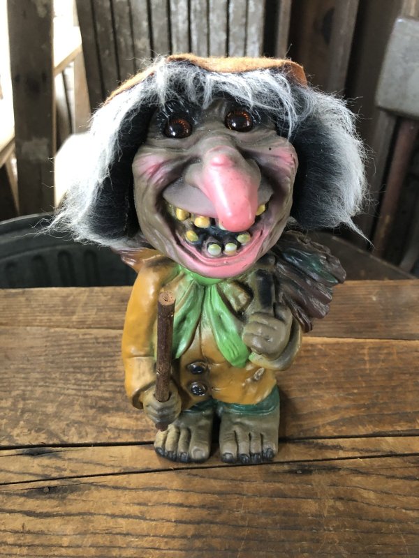 画像1: 60s Vintage Heico Troll Carrying Firewood Nodder Bobble Head (A079)