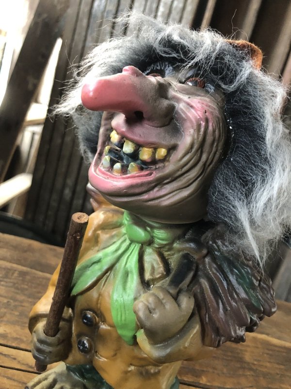 画像9: 60s Vintage Heico Troll Carrying Firewood Nodder Bobble Head (A079)