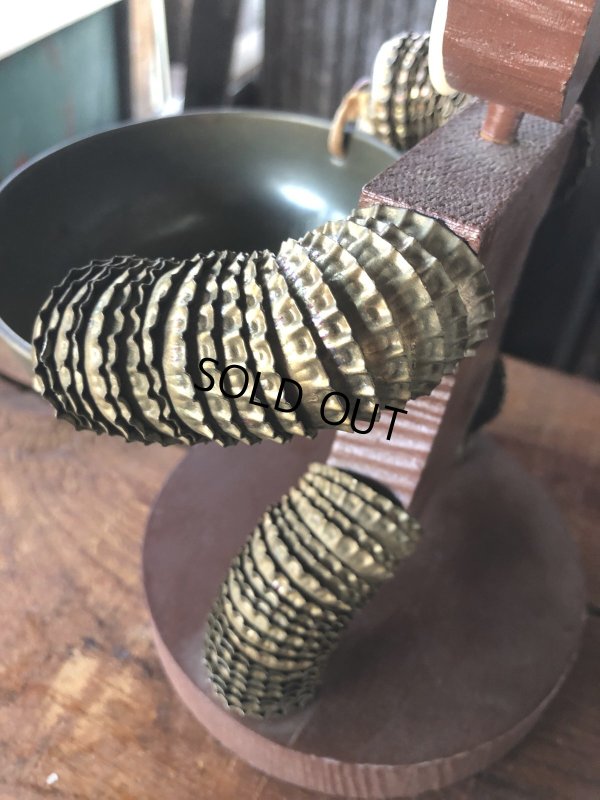 画像3: 50s Vintage Bottle Cap Man Figurine Mid Century Folk Art (A090) 