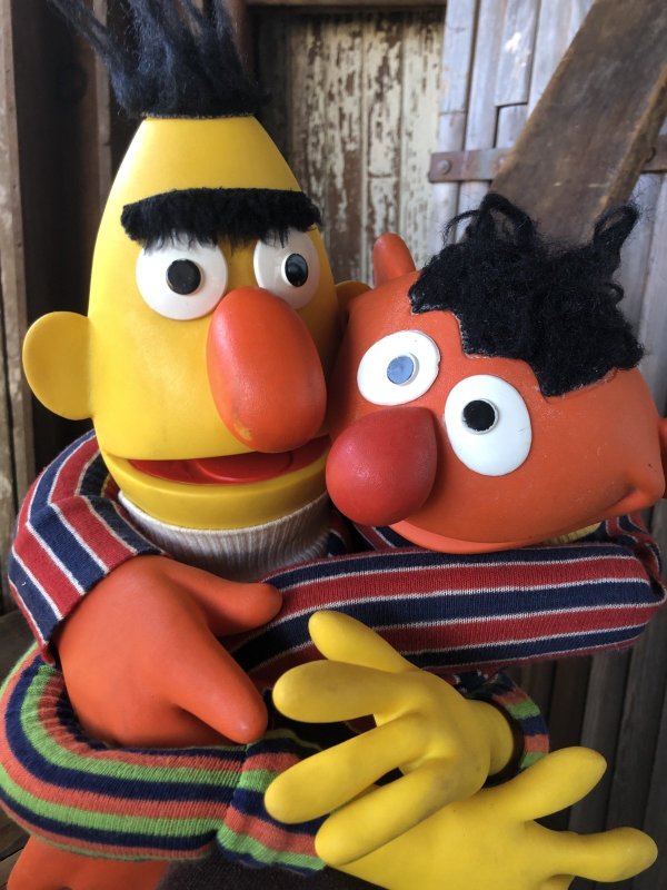 画像9: 70s Vintage Sesame Street Hand Puppet Doll Ernie Bert Large Version (A106) 