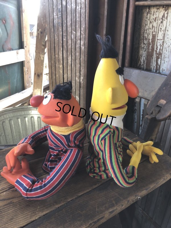 画像6: 70s Vintage Sesame Street Hand Puppet Doll Ernie Bert Large Version (A106) 