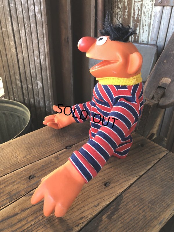 画像2: 70s Vintage Sesame Street Ernie Hand Puppet (A107) 