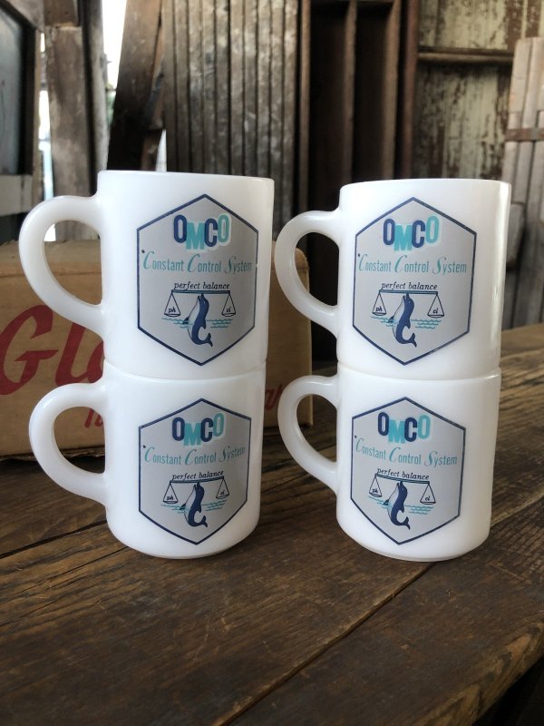 画像9: Vintage OMCO Milkglass Mug Dolphin Set  (A115)