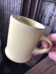 画像1: Vintage Heavy Ceramic Mug Yellow (A114) (1)