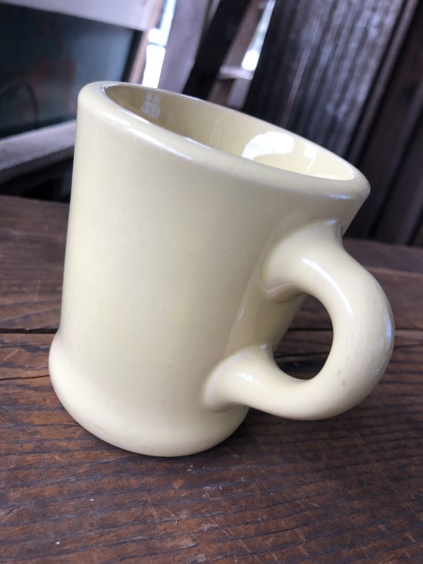 画像4: Vintage Heavy Ceramic Mug Yellow (A114)