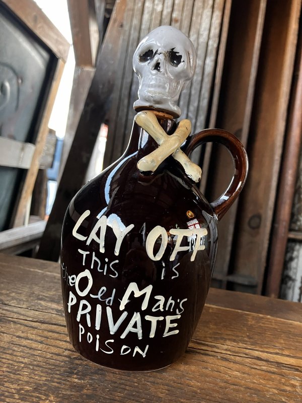画像18: 50s Vintage SKULL " LAY OFF " Poison Decanter Bottle (A122)