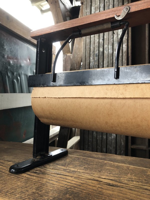 画像6: Vintage General Store Counter Top Paper Roll Holder Cutter Dispenser (A124) 