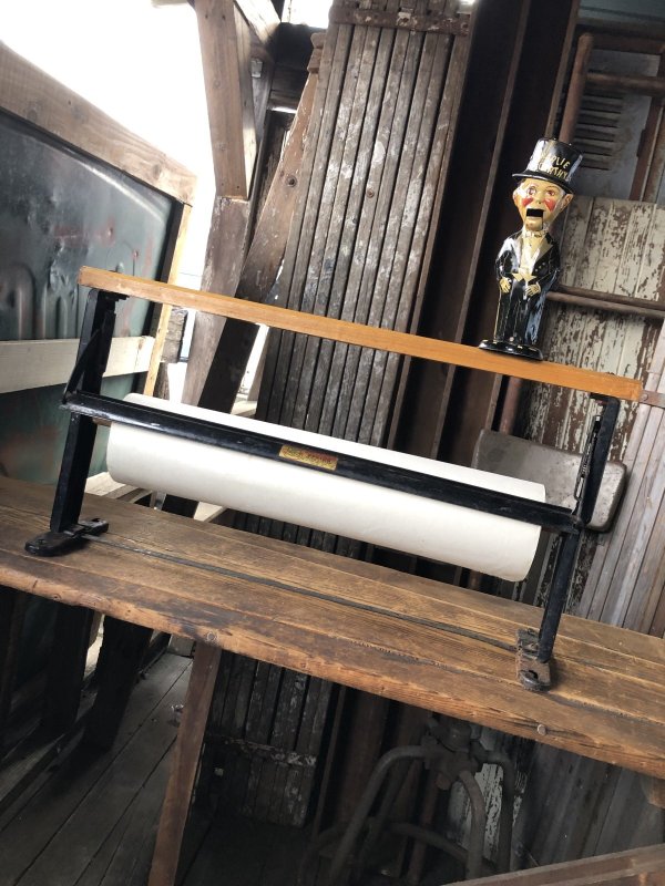 画像18: Vintage General Store Counter Top Paper Roll Holder Cutter Dispenser (A123) 