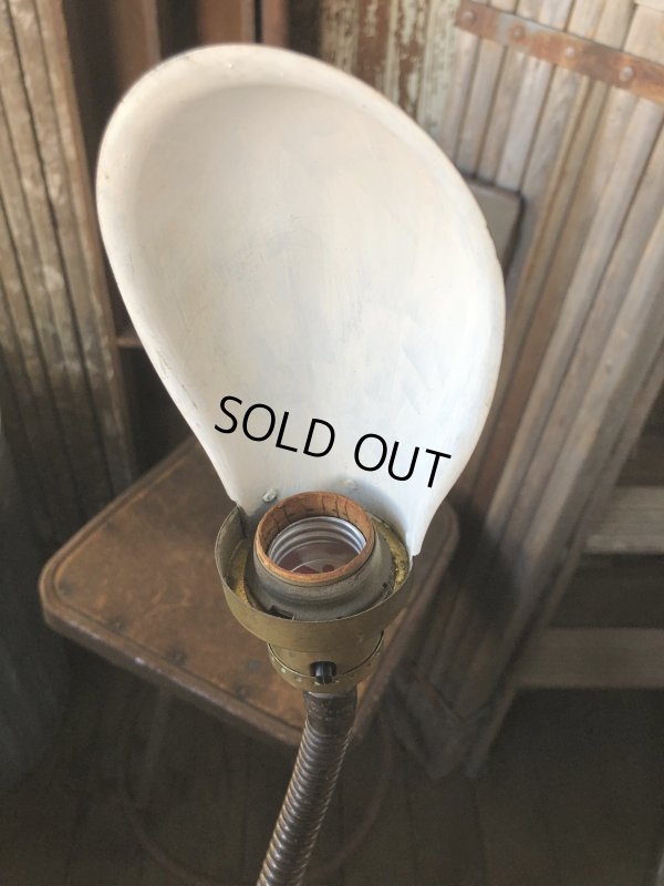 画像16: Vintage Underwater Laboratories Gooseneck Desk Lamp (A125)