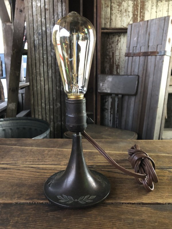 画像1: Vintage FALCON MFG CO Metal Desk Lamp (A127)