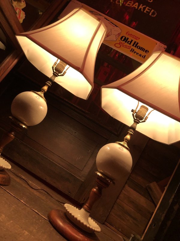 画像35: Vintage MCM Wood x Ceramic Table Lamp Set (A128)