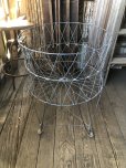 画像14: Vintage Metal Wire Folding Laundry Cart Basket on Wheels (A131)  (14)