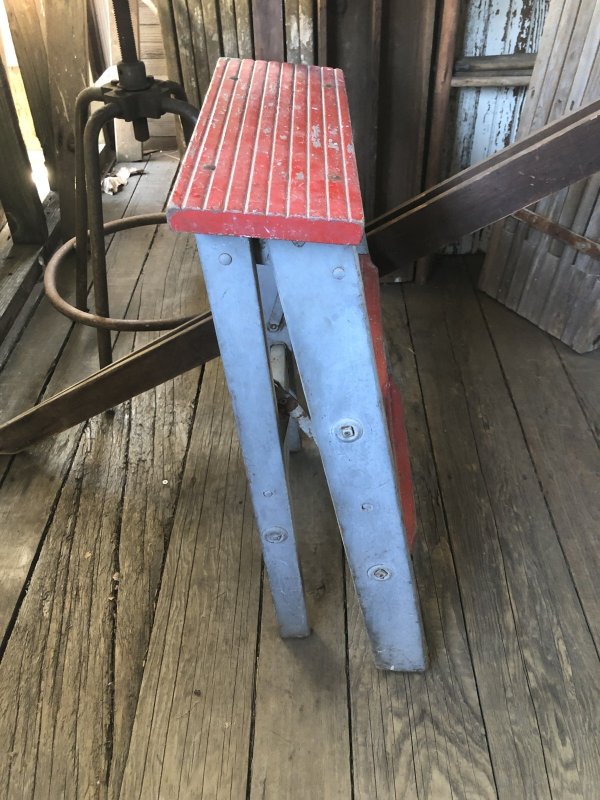 画像12: Vintage Wood Step Ladder (A132)