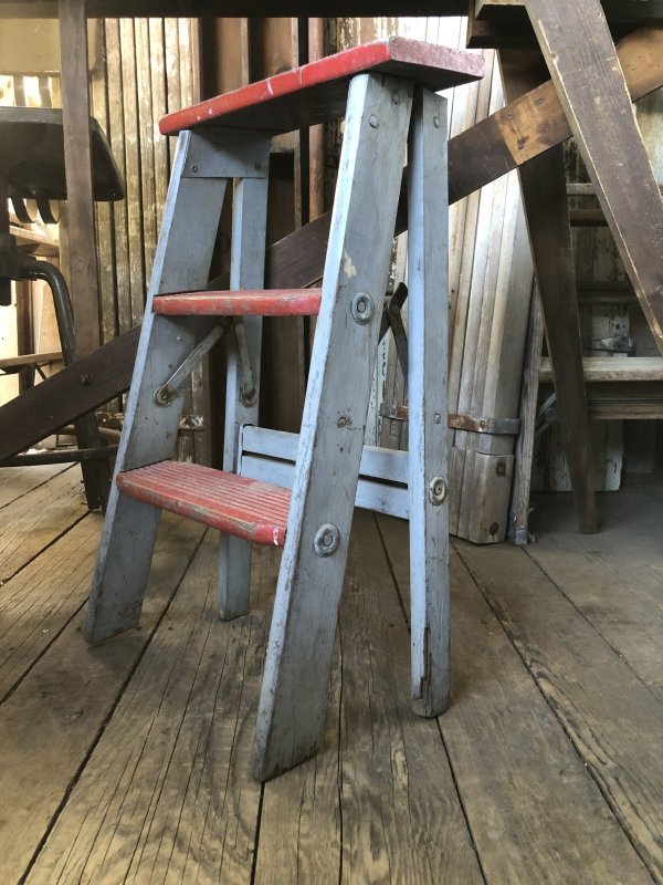画像11: Vintage Wood Step Ladder (A132)