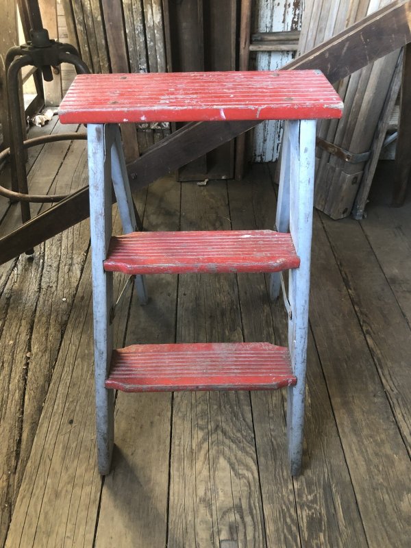 画像1: Vintage Wood Step Ladder (A132)