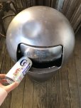 画像2: Vintage UNITED Pennsylvania Industrial Dome Top Torpedo Trash Can (A135) (2)
