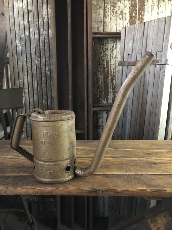 画像7: Vintage One Quart Oil Dispenser Jug Swing Pout (A140)