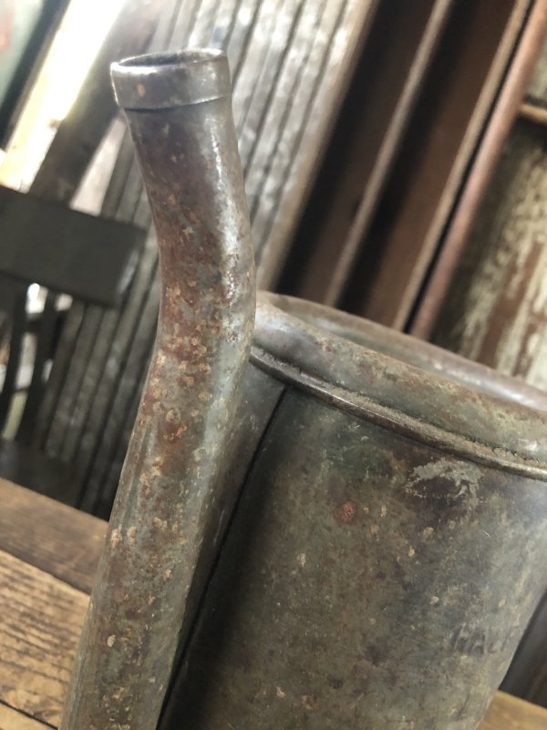 画像8: Vintage Half Gallon Oil Dispenser Jug Swing Pout (A141)