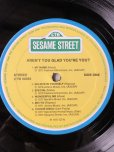 画像6: 70s Vintage LP Sesame Street Aren't you glad you're you? (A209)  (6)