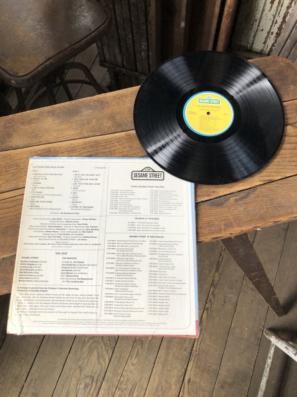 画像7: 70s Vintage LP Sesame Street LET YOUR FEELINGS SHOW (A207) 