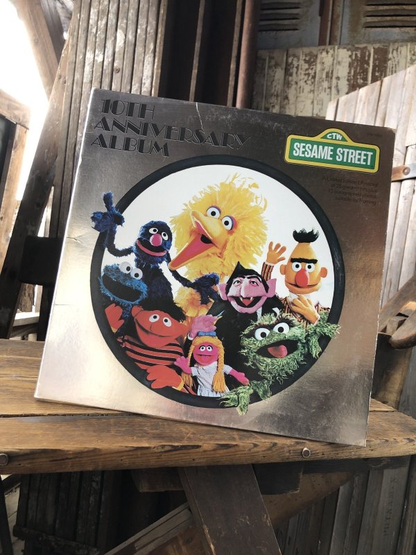 画像1: 70s Vintage LP Sesame Street 10TH ANNIVERSARY ALBUM (A204) 