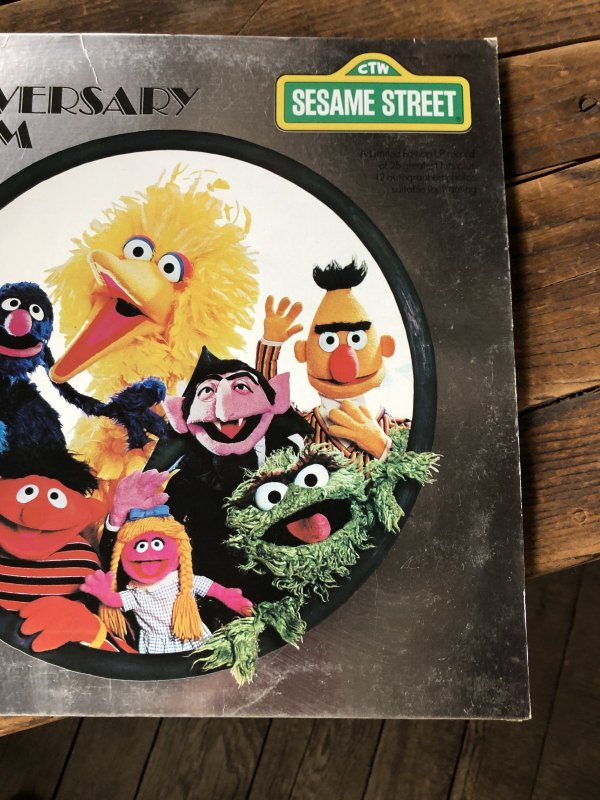 画像4: 70s Vintage LP Sesame Street 10TH ANNIVERSARY ALBUM (A204) 