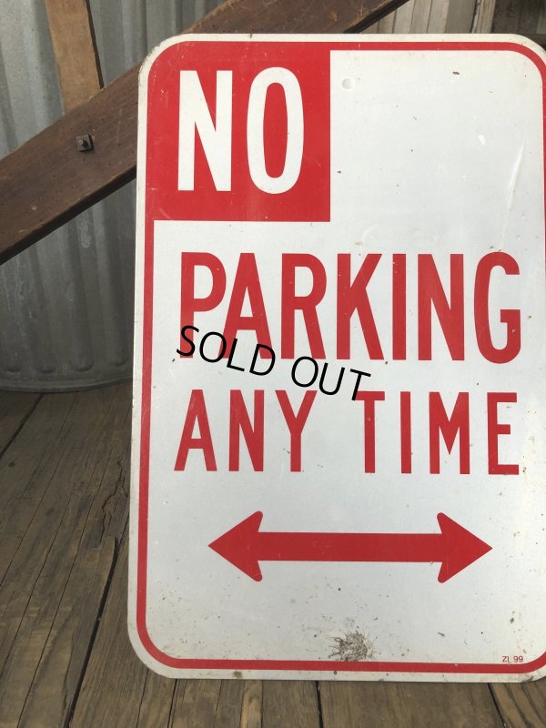 画像4: Vintage Road Sign NO PARKING ANY TIME (A217)