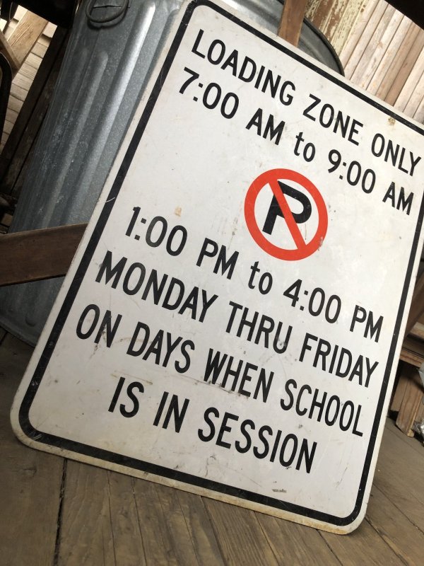 画像2: Vintage Road Sign LOADING ZONE ONLY (A214)