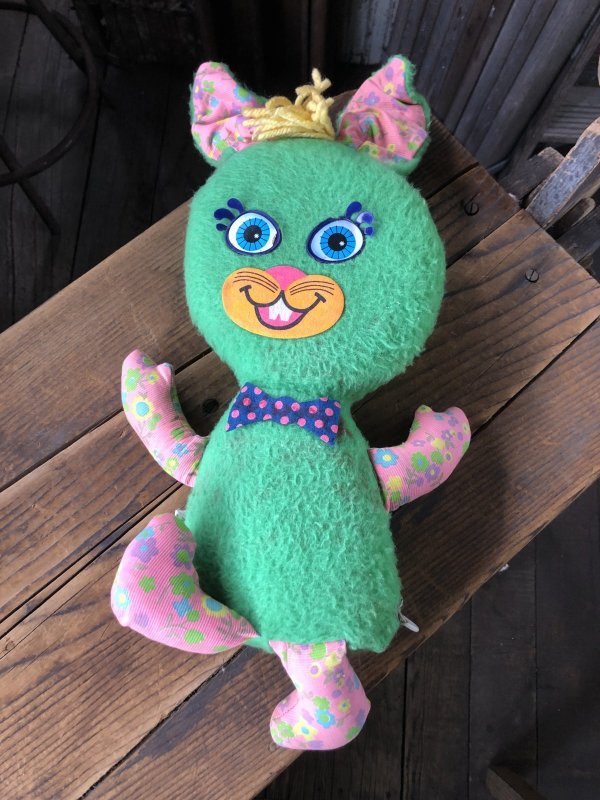 画像11: 60s Vintage Rascal Rabbit Pull String Plush Doll by Mattel (A223)