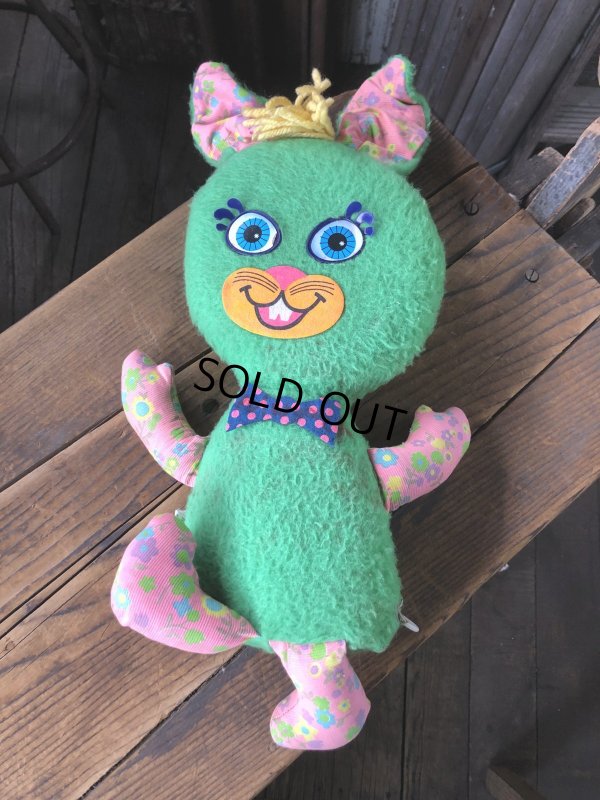画像11: 60s Vintage Rascal Rabbit Pull String Plush Doll by Mattel (A223)