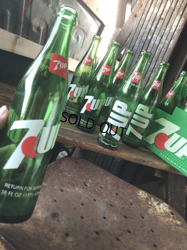 画像8: 70s Vintage 7UP Soda Green Glass Bottle 16FL OZ (A230) 