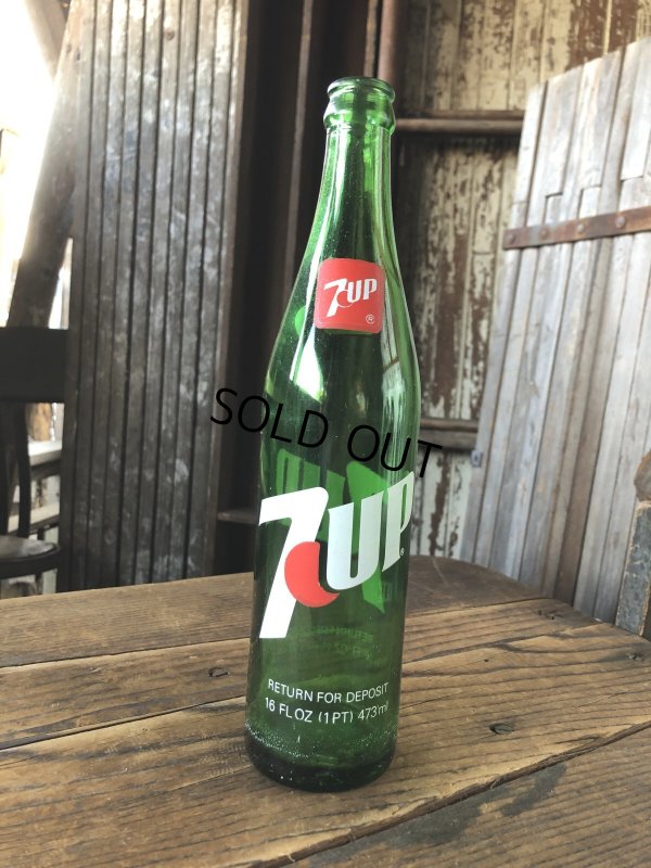 画像1: 70s Vintage 7UP Soda Green Glass Bottle 16FL OZ (A230) 