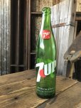 画像1: 70s Vintage 7UP Soda Green Glass Bottle 16FL OZ (A231)  (1)