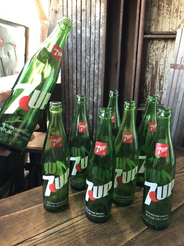 画像8: 70s Vintage 7UP Soda Green Glass Bottle 16FL OZ (A227) 