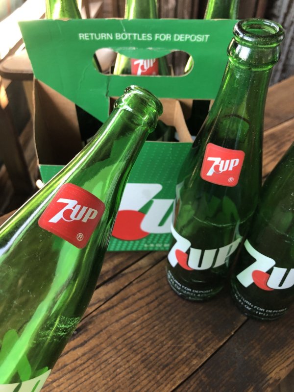 画像9: 70s Vintage 7UP Soda Green Glass Bottle 16FL OZ w/ 6 Pack Cardboard Carrier SET (A226) 