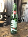 70s Vintage 7UP Soda Green Glass Bottle 16FL OZ (A233) 
