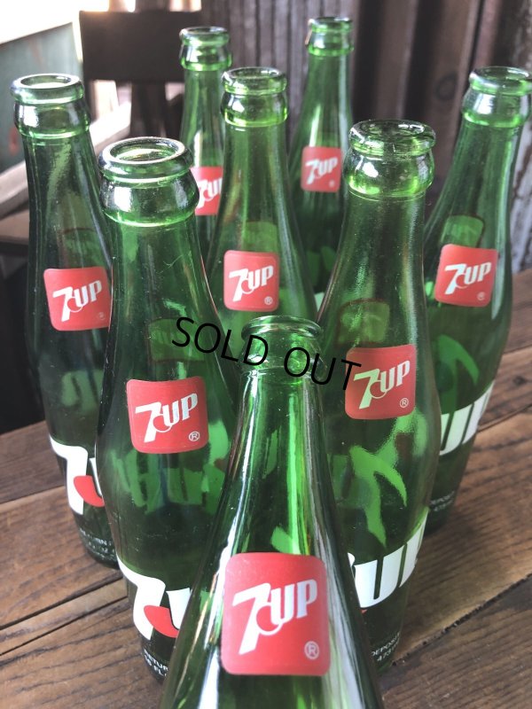 画像9: 70s Vintage 7UP Soda Green Glass Bottle 16FL OZ (A230) 