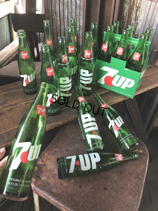 画像8: 70s Vintage 7UP Soda Green Glass Bottle 16FL OZ (A229) 