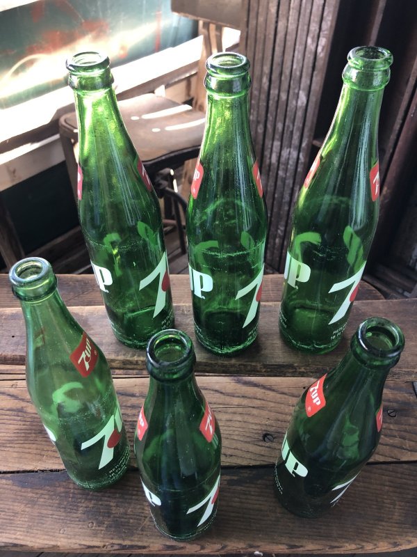 画像8: 70s Vintage 7UP Soda Green Glass Bottle 16FL OZ w/ 6 Pack Cardboard Carrier SET (A226) 
