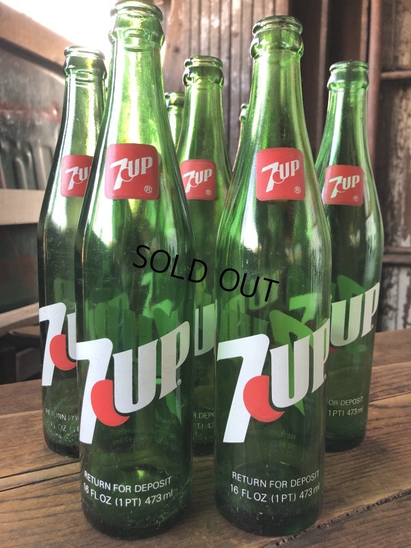 画像9: 70s Vintage 7UP Soda Green Glass Bottle 16FL OZ (A229) 