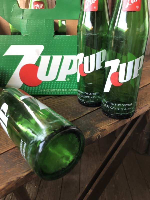 画像11: 70s Vintage 7UP Soda Green Glass Bottle 16FL OZ w/ 6 Pack Cardboard Carrier SET (A226) 