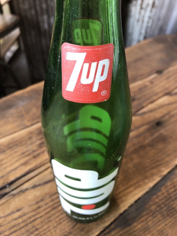 画像5: 70s Vintage 7UP Soda Green Glass Bottle 16FL OZ (A235) 