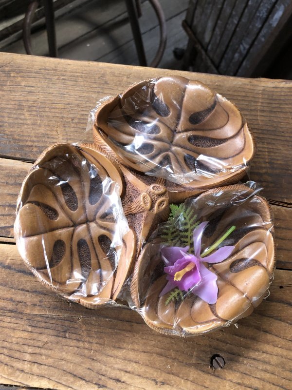 画像1: Vintage Hawaiiana Collectible Monstera Hawaii Server by Coco Joe (A242)