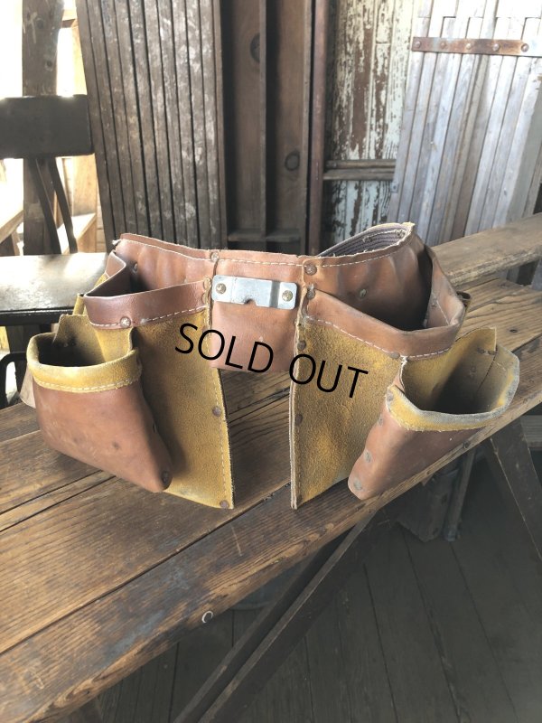 画像1: Vintage Carpenter Leather Tool Belt Pouch (A249)