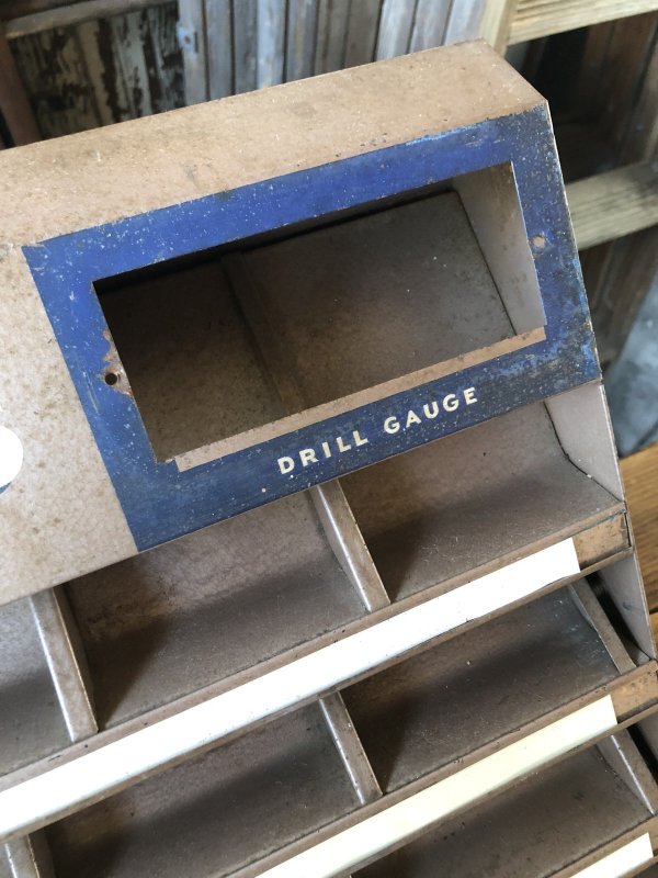 画像13: Vintage Century Drill Bit Hardware Store Display Cabinet (A256)