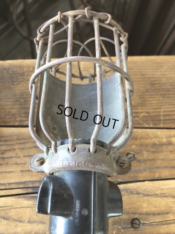 画像2: Vintage Industrial Trouble Lamp (A255)