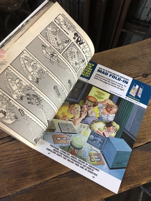 画像11: 1984 Vintage MAD Magazine No.251 Dec. '84 (A272)