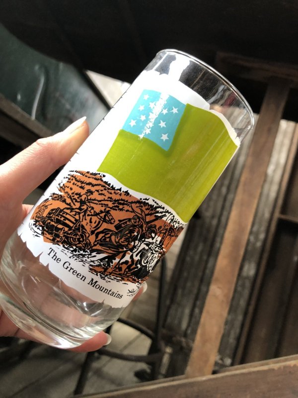 画像9: 70s Vintage Coca Cola Heritage Glass The Green Mountains (A336) 　
