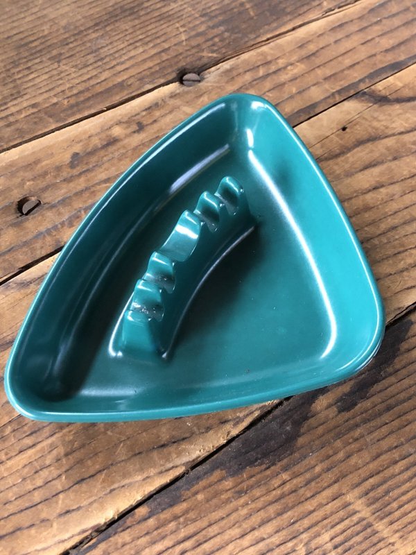 画像6: Vintage MCM Melamine Ashtray Triangle (A346) 
