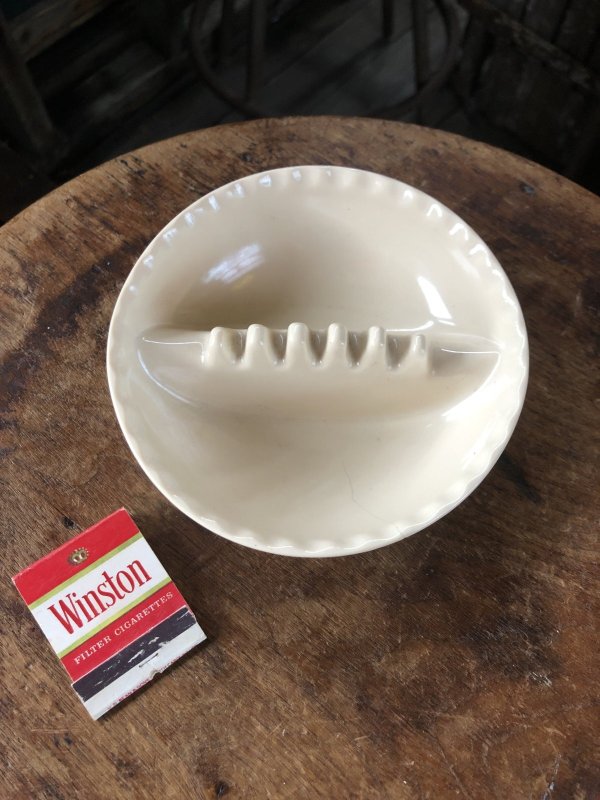 画像1: Vintage MCM Melamine Ashtray Off-white (A345) 
